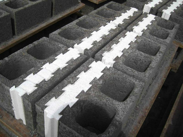 保溫外模板的特點有哪些優勢 保溫外模板的特點有哪些優勢